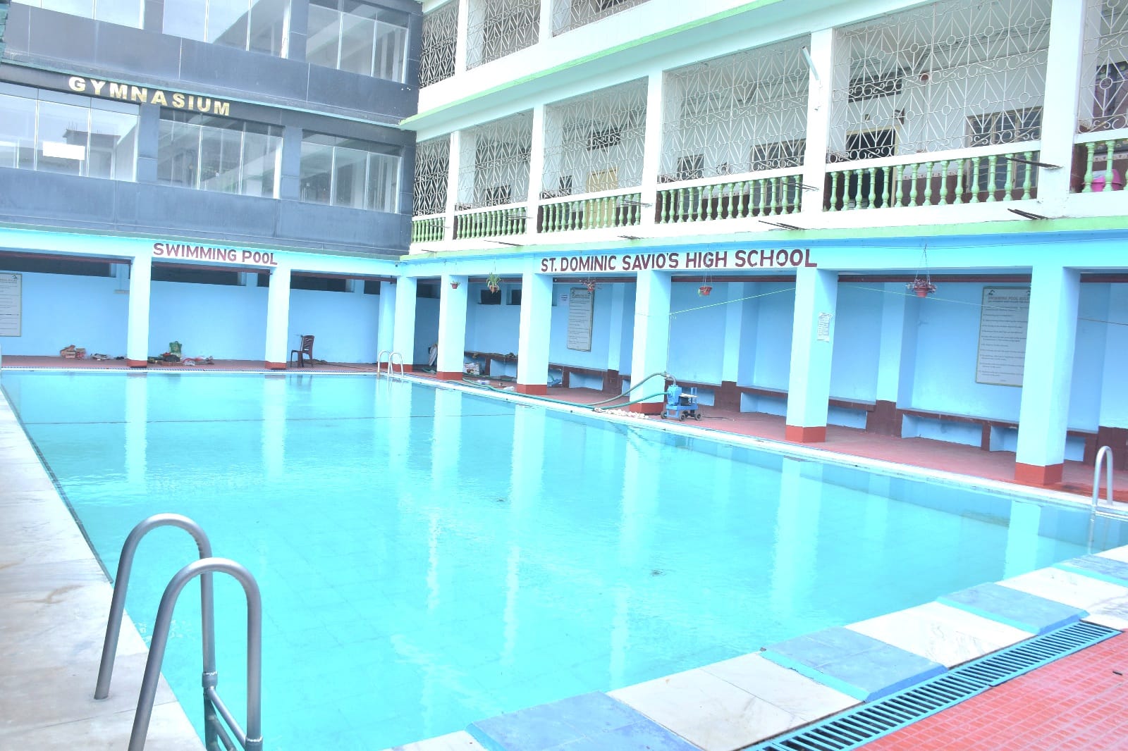 Image hover effect image